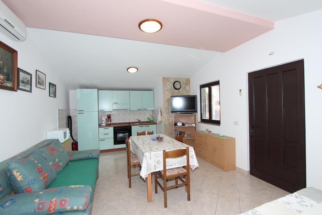 Apartments Marlina Rovinj Buitenkant foto
