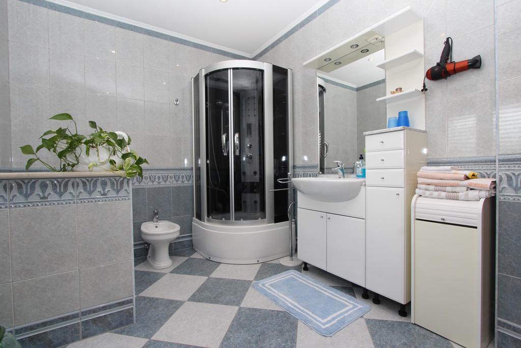 Apartments Marlina Rovinj Buitenkant foto